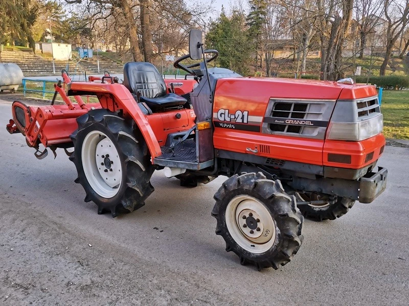 Трактор Kubota B1600 16к.с. 4WD ДЖЕЙ ТРЕЙДИНГ - изображение 10