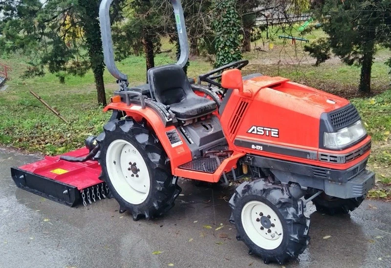 Трактор Kubota B1600 16к.с. 4WD ДЖЕЙ ТРЕЙДИНГ - изображение 9