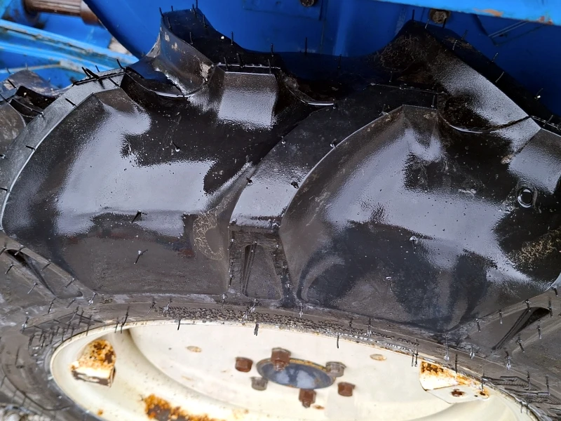 Трактор ISEKI TU1500 15к.с. 4WD с фреза ДЖЕЙ ТРЕЙДИНГ, снимка 11 - Селскостопанска техника - 43310844