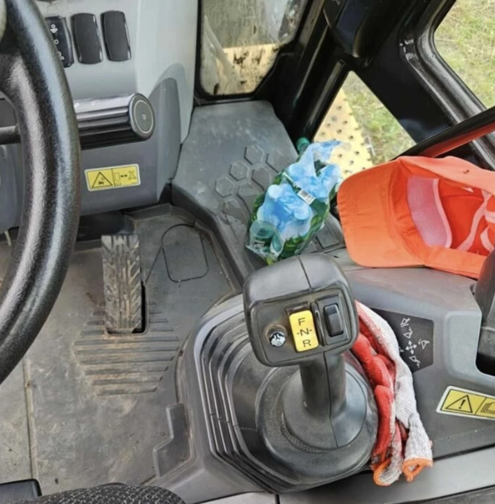 Багер Caterpillar 432F, снимка 14 - Индустриална техника - 54375274