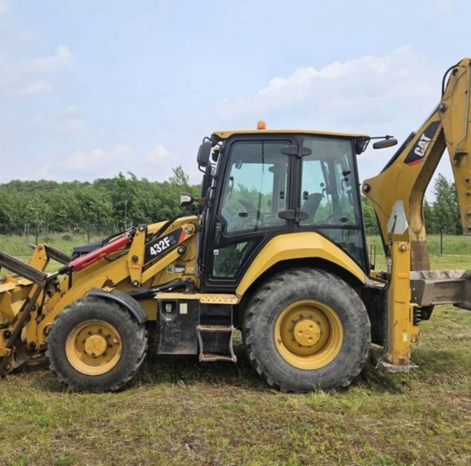 Багер Caterpillar 432F, снимка 5 - Индустриална техника - 54375274