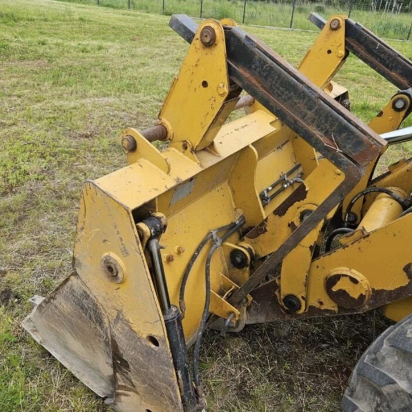 Багер Caterpillar 432F, снимка 9 - Индустриална техника - 54375274