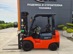 Мотокар Toyota ТРИПЛЕКС / СВОБОДЕН ХОД / ИЗРАВНИТЕЛ /ПЕРФЕКТЕН !, снимка 2