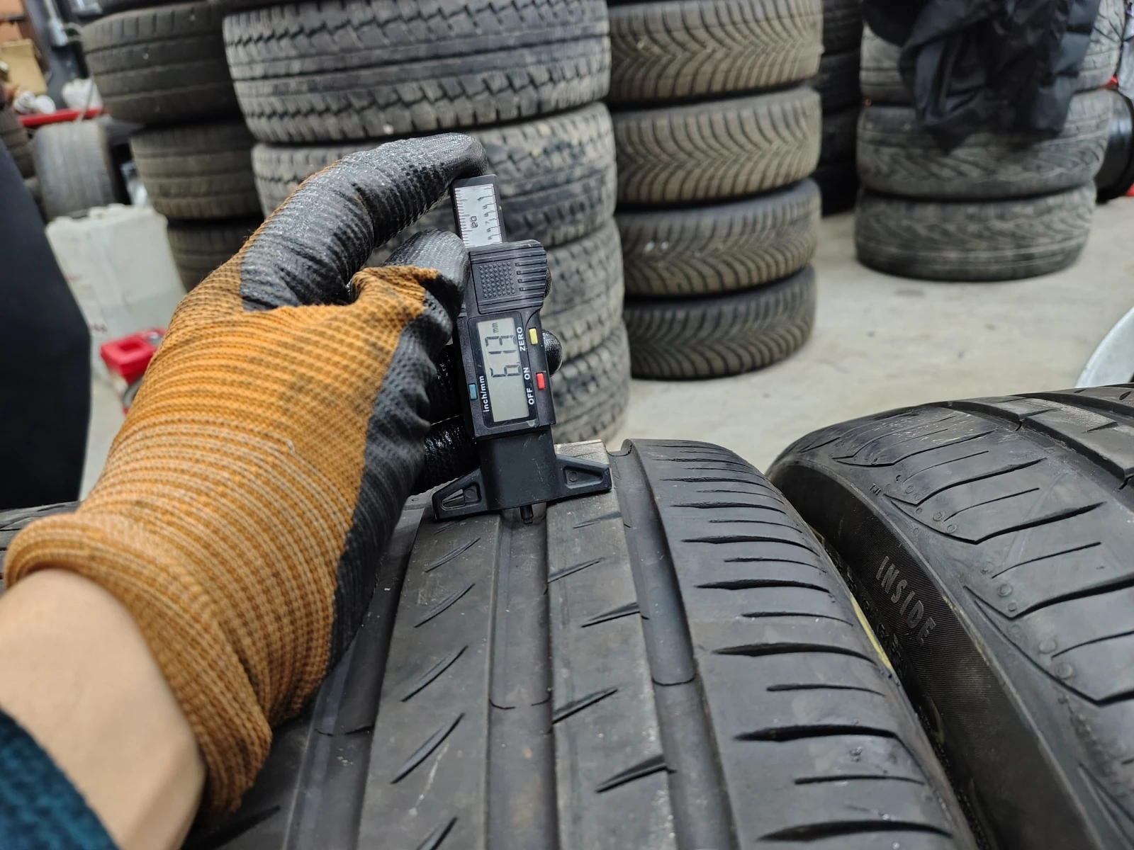  235/40R18 | Mobile.bg   4