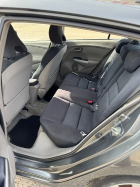 Honda Insight Италия, снимка 11