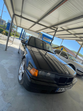 BMW 318 318TDS, снимка 1