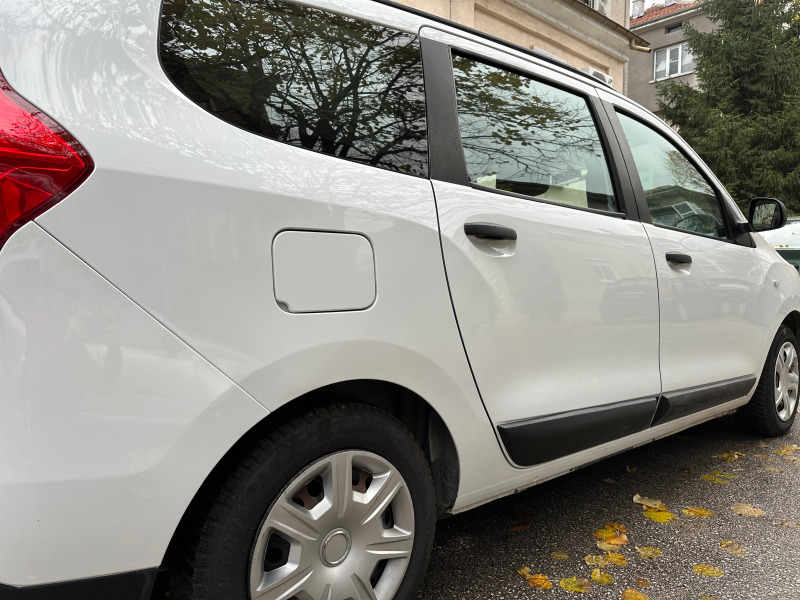 Dacia Lodgy 1.6, 6+1 места, снимка 3 - Автомобили и джипове - 45116277
