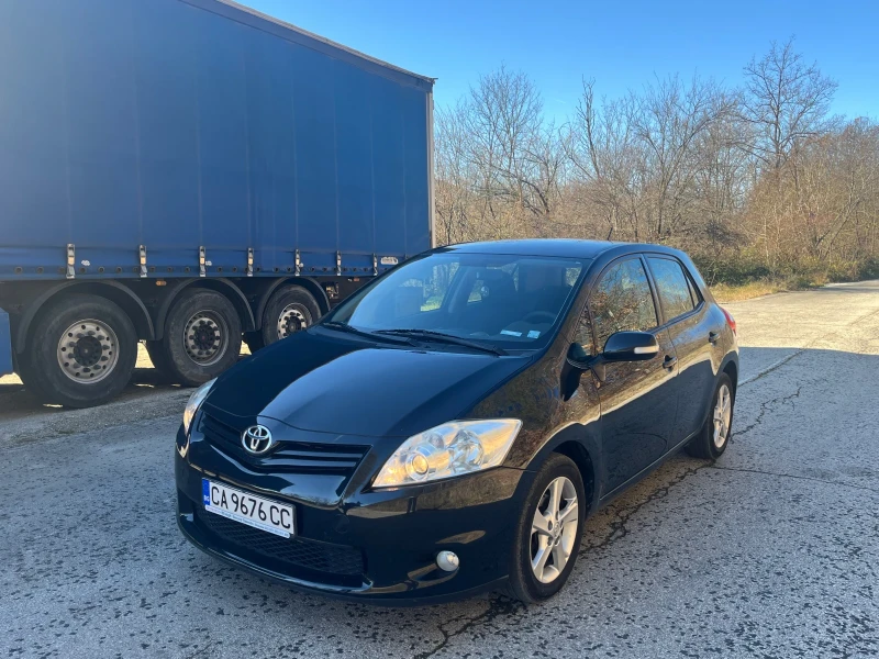 Toyota Auris 1.3i 97hp , снимка 1 - Автомобили и джипове - 48092656