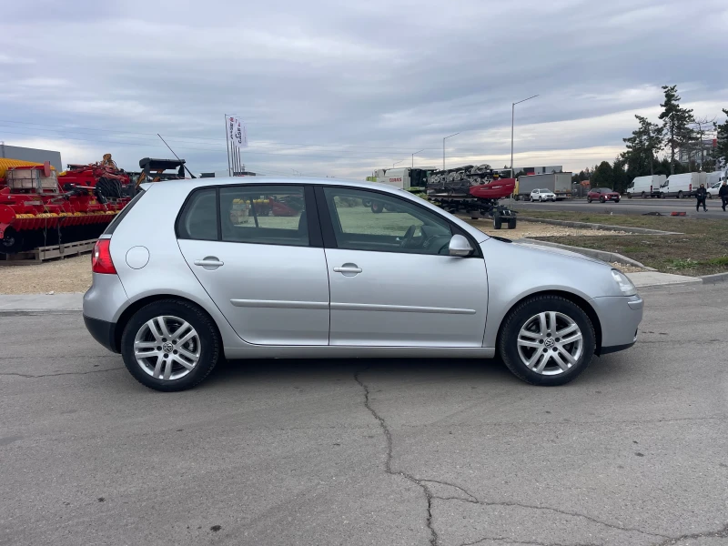 VW Golf 1.9tdi, снимка 4 - Автомобили и джипове - 48399214