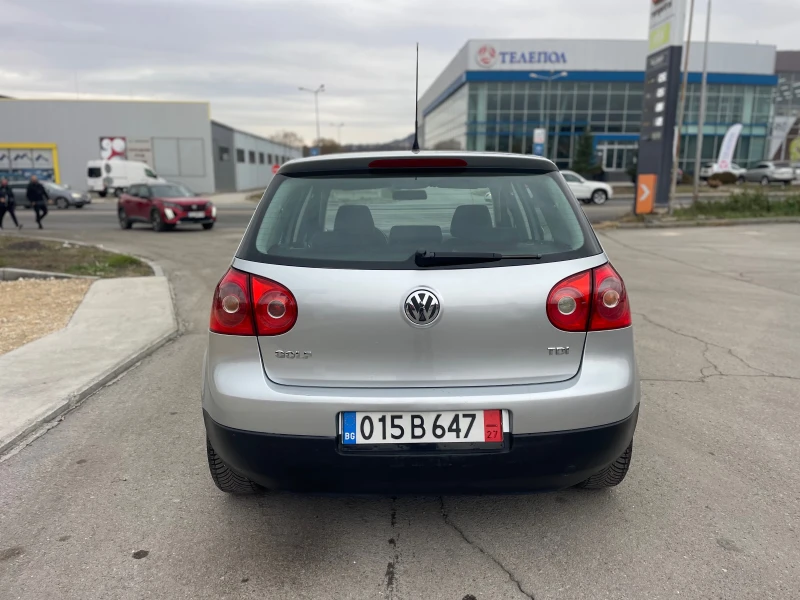 VW Golf 1.9tdi, снимка 6 - Автомобили и джипове - 48399214