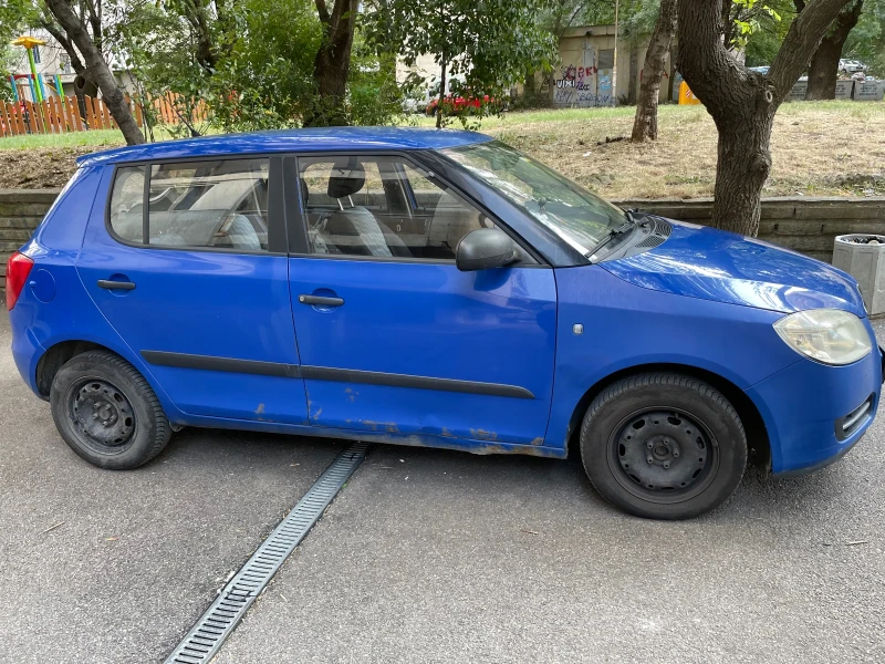 Skoda Fabia, снимка 2 - Автомобили и джипове - 48593339