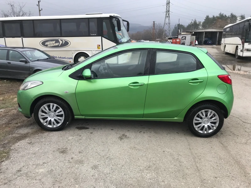 Mazda 2 1.5I AVTOMATIK, снимка 6 - Автомобили и джипове - 49214406