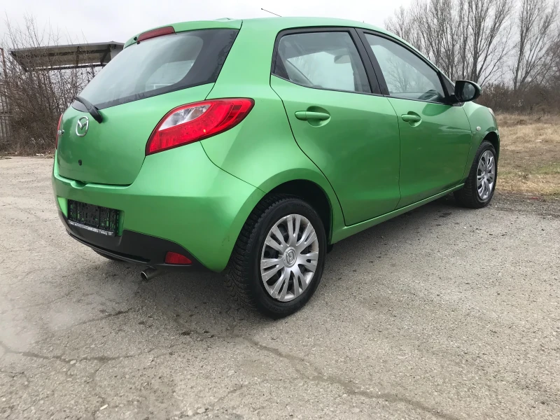 Mazda 2 1.5I AVTOMATIK, снимка 9 - Автомобили и джипове - 49214406