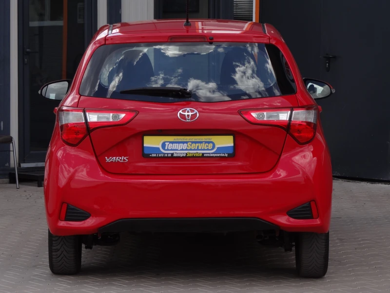 Toyota Yaris 1.4 d4d-90k.c. /Facelift/Камера/Климатик/Euro-6в/, снимка 4 - Автомобили и джипове - 50963867