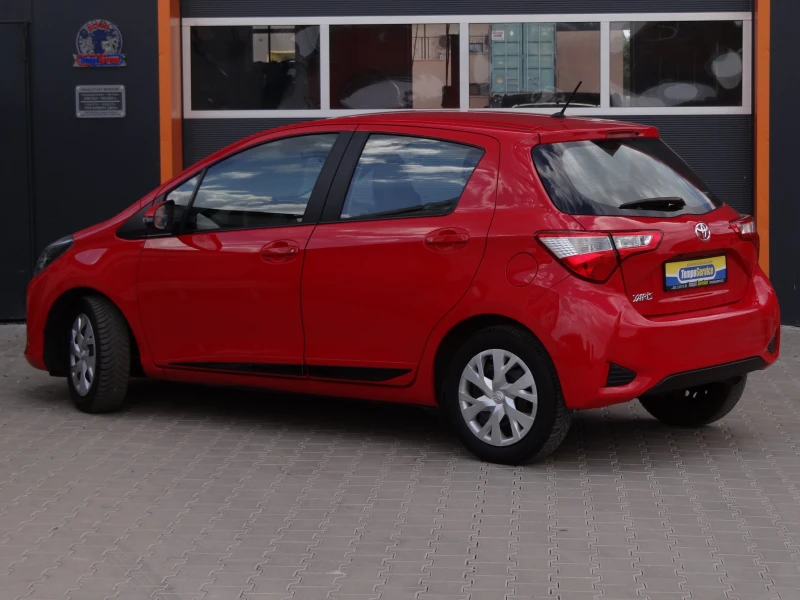 Toyota Yaris 1.4 d4d-90k.c. /Facelift/Камера/Климатик/Euro-6в/, снимка 3 - Автомобили и джипове - 50963867