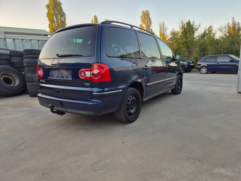 VW Sharan 1.9TDI-131k.7местен. Фейсов., снимка 3 - Автомобили и джипове - 51936100