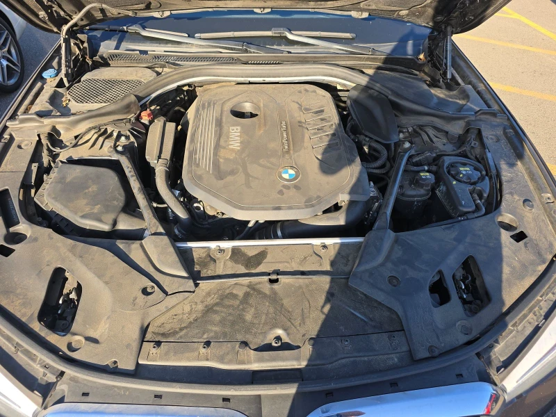 BMW 540 M* SPORT* ДИГИТАЛНО* ТАБЛО* ПОДГРЕВ* КАМЕРА* КЕЙЛЕ, снимка 15 - Автомобили и джипове - 52699671