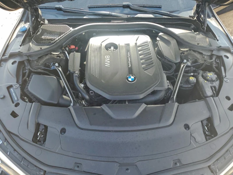 BMW 740 XDRIVE* MPACK* DISTRONIC* 360* B&W* ОРАНЖ* , снимка 11 - Автомобили и джипове - 52805079