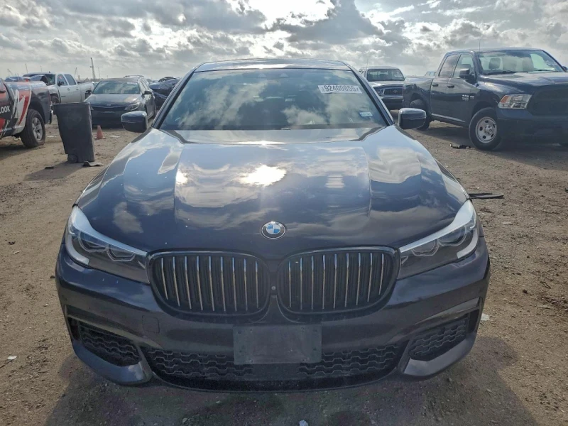 BMW 740 XDRIVE* MPACK* DISTRONIC* 360* B&W* ОРАНЖ* , снимка 5 - Автомобили и джипове - 52805079
