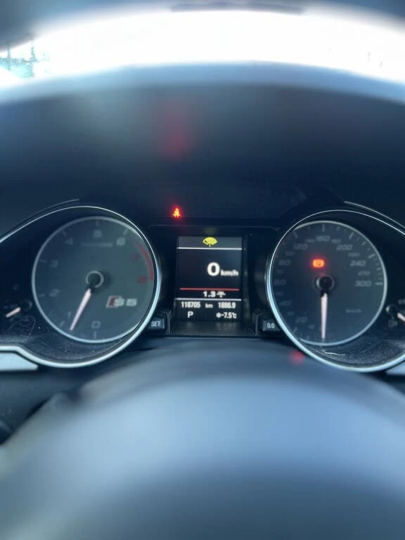 Audi S5 quattro Technik Coupe AWD - изображение 9