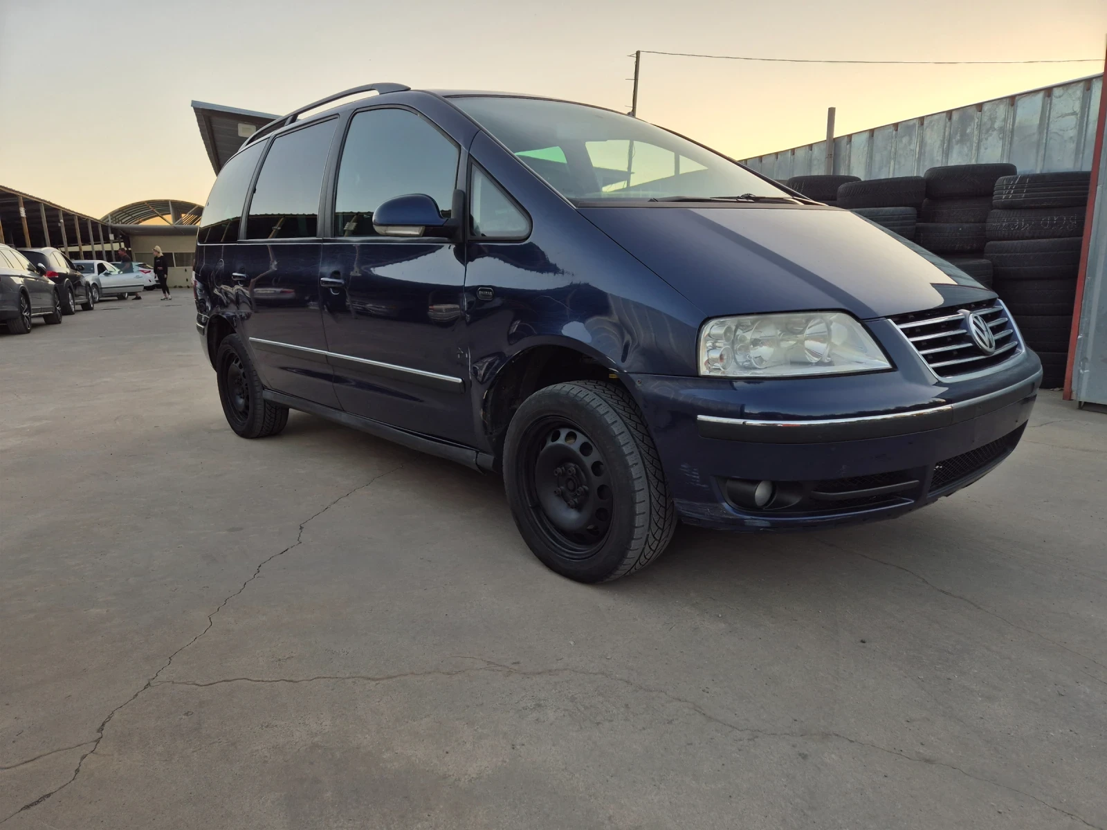 VW Sharan 1.9TDI-131k.7местен. Фейсов., снимка 1