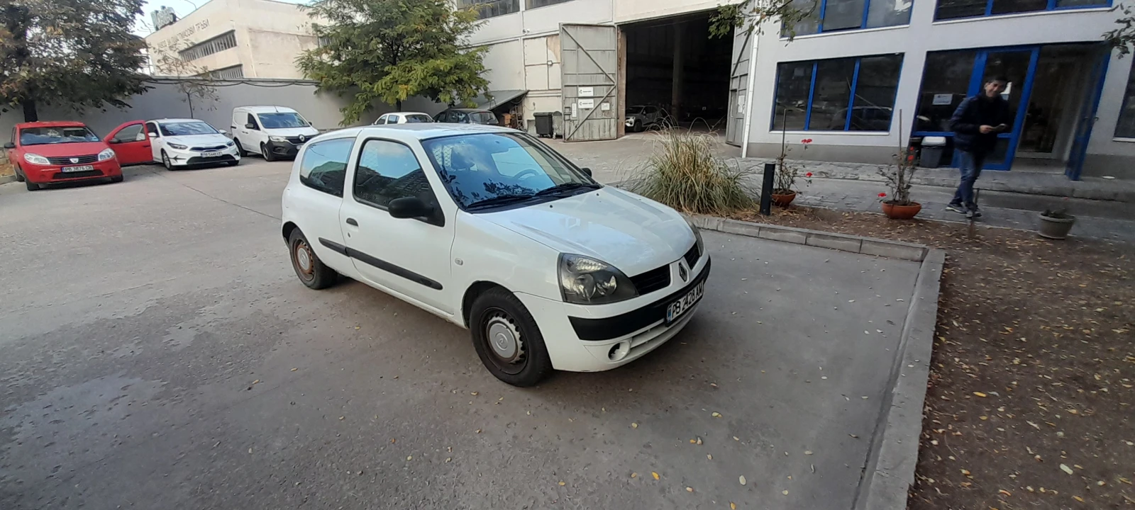 Renault Clio 1.2 бензин - изображение 4