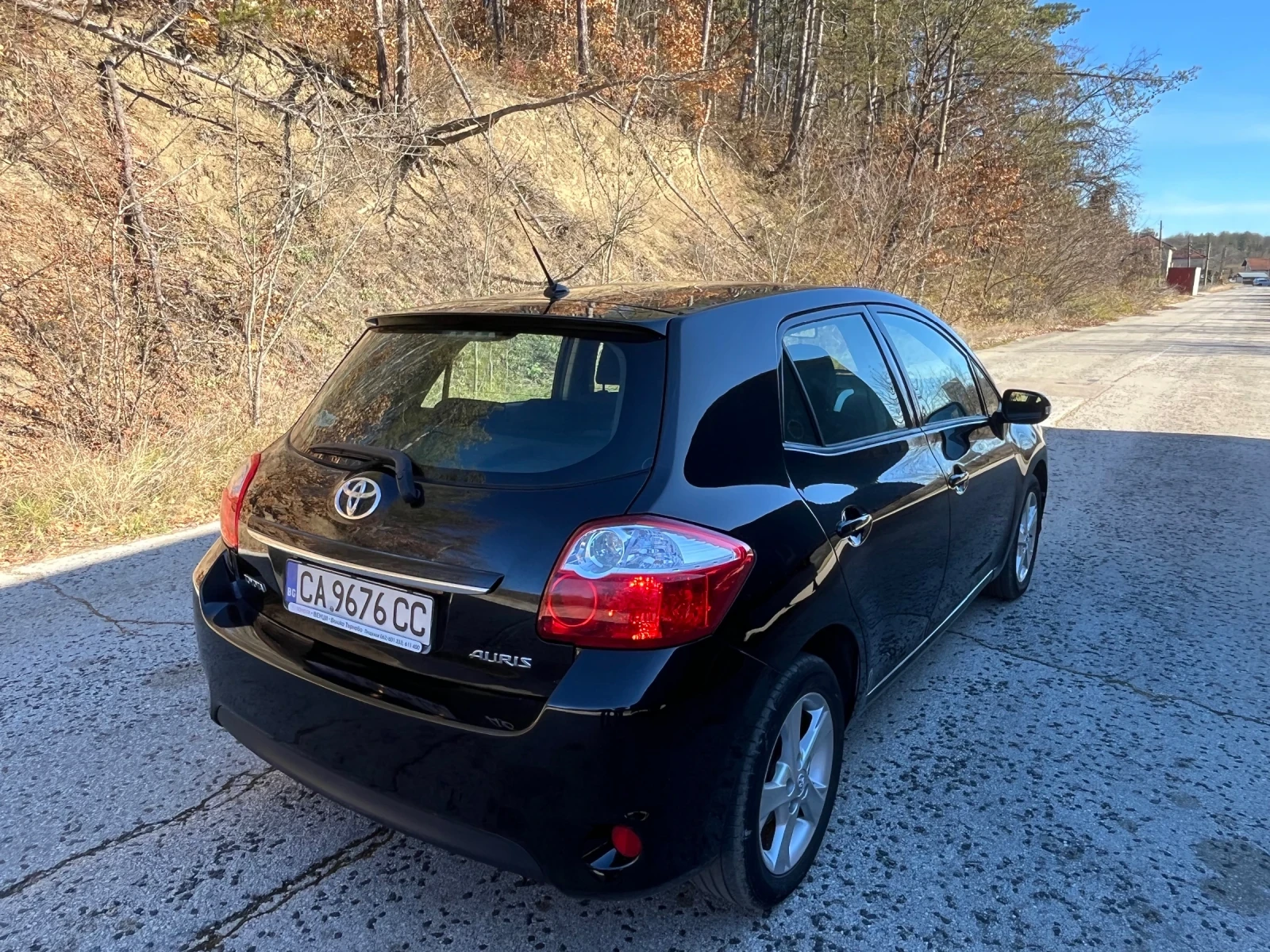 Toyota Auris 1.3i 97hp  - изображение 5