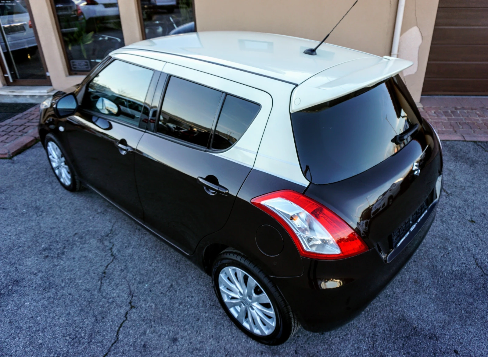 Suzuki Swift 1.2VVT STYLE-S BISON BROWN - изображение 3