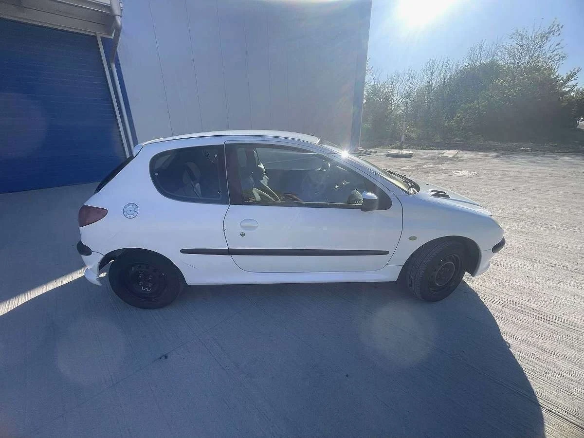 Peugeot 206  - изображение 6