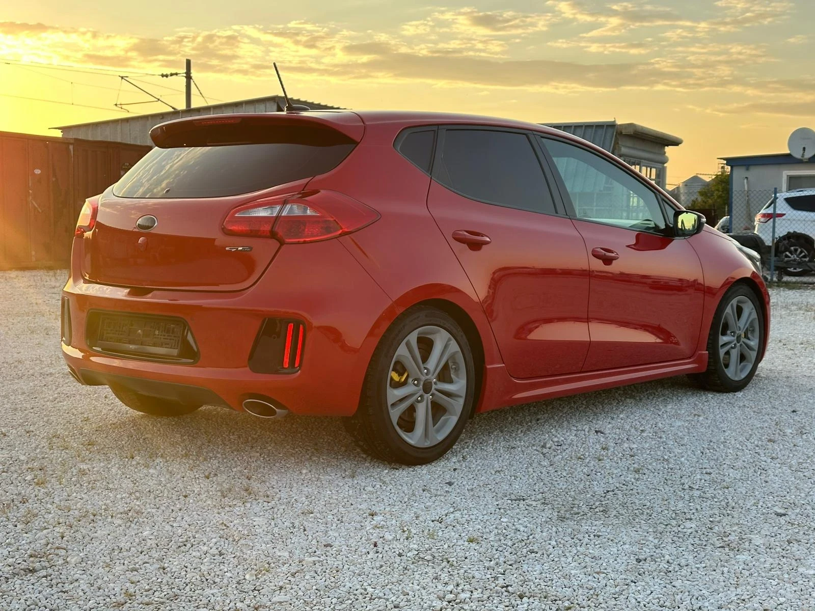 Kia Ceed 1.6CRDI !!! GT line !!! Facelift !!! Full !!! - изображение 7