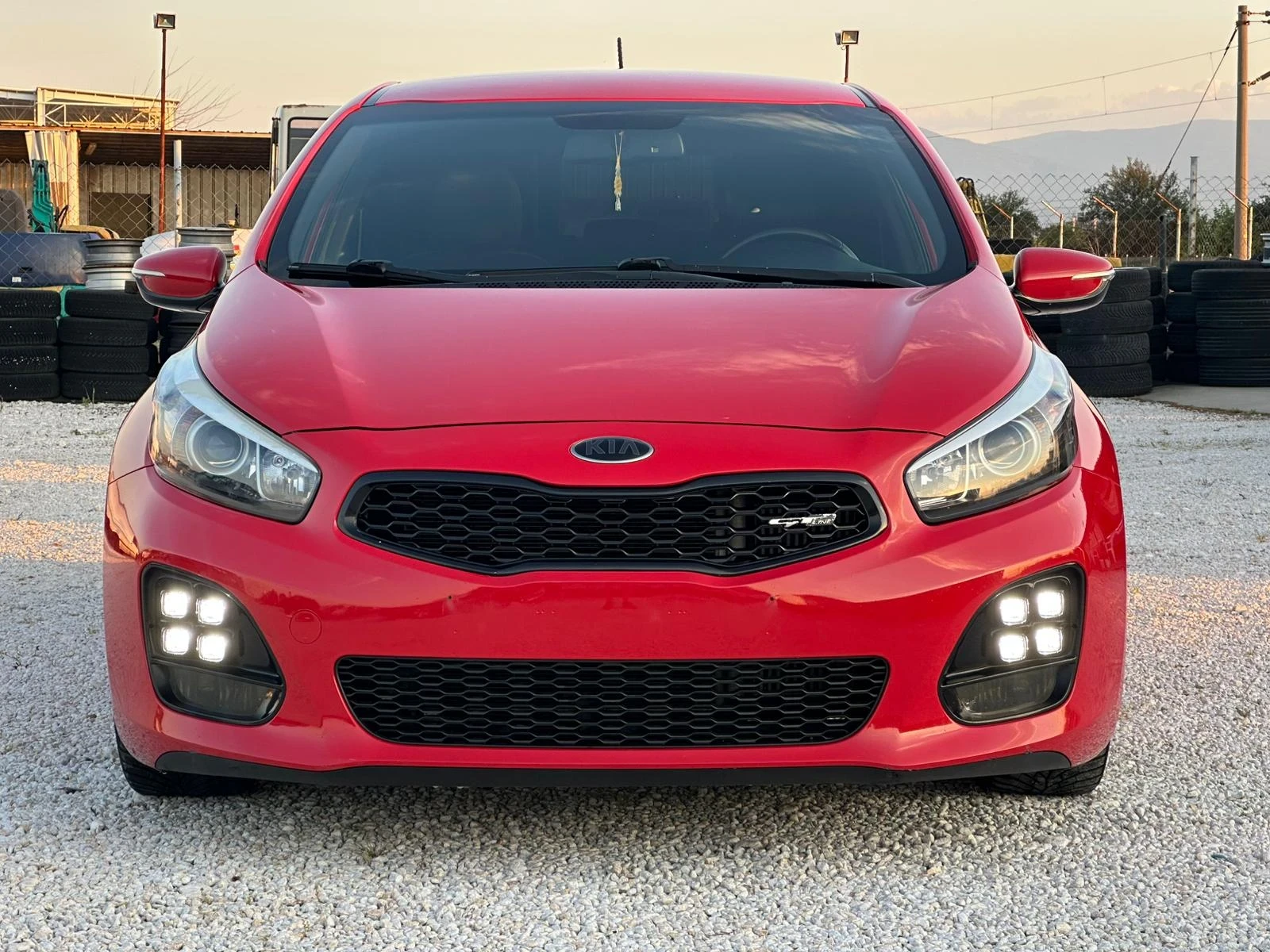 Kia Ceed 1.6CRDI !!! GT line !!! Facelift !!! Full !!! - изображение 2