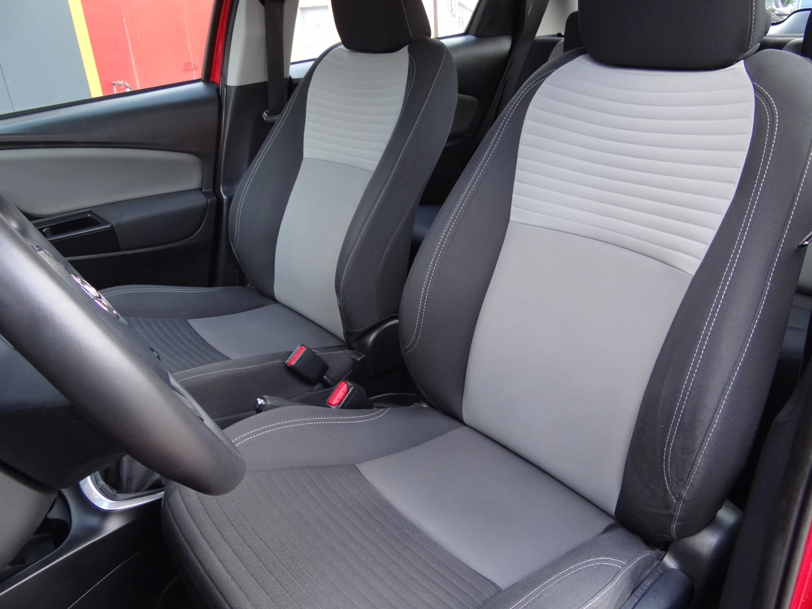 Toyota Yaris 1.4 d4d-90k.c. /Facelift///Euro-6/ | Mobile.bg   12