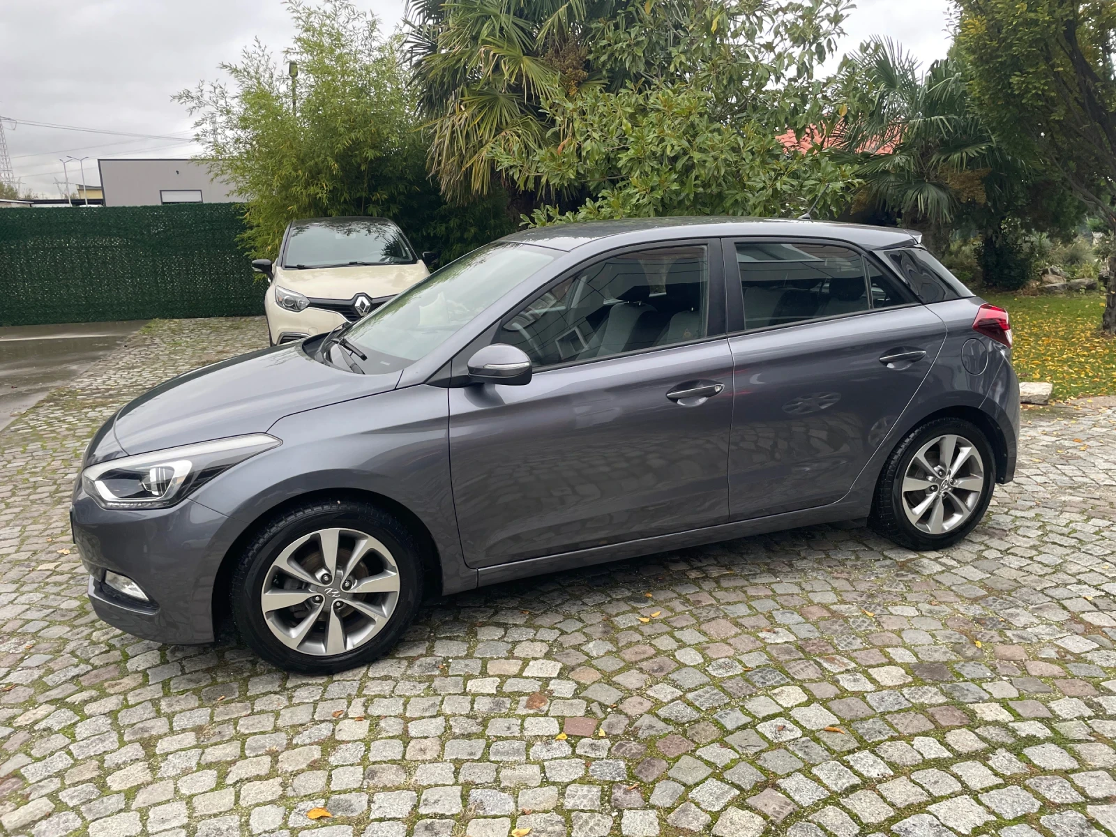 Hyundai I20 1.2 Comfort  | Mobile.bg   8