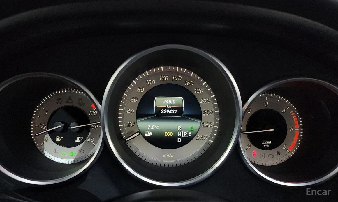 Mercedes-Benz CLS 250  - изображение 8