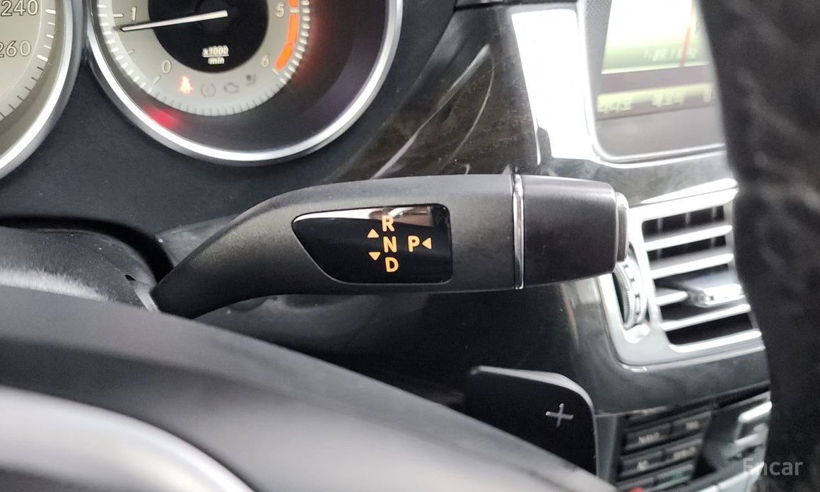 Mercedes-Benz CLS 250  - изображение 9