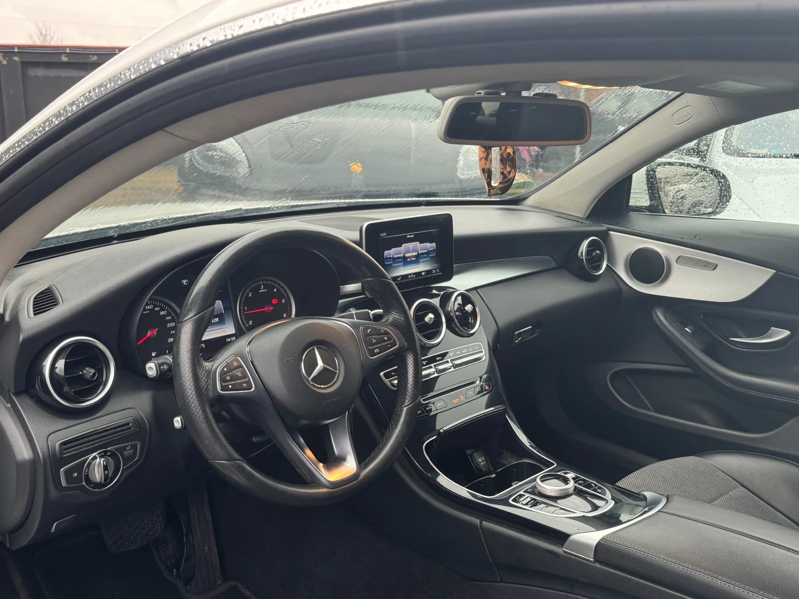 Mercedes-Benz C 250 ТОП* СОБСТВЕН ЛИЗИНГ - изображение 6