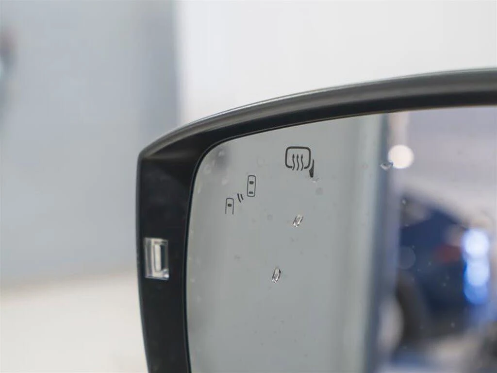 Subaru WRX Sport-Tech* HARMAN KARDON* �������* ������ �����*  | Mobile.bg � ����������� 13