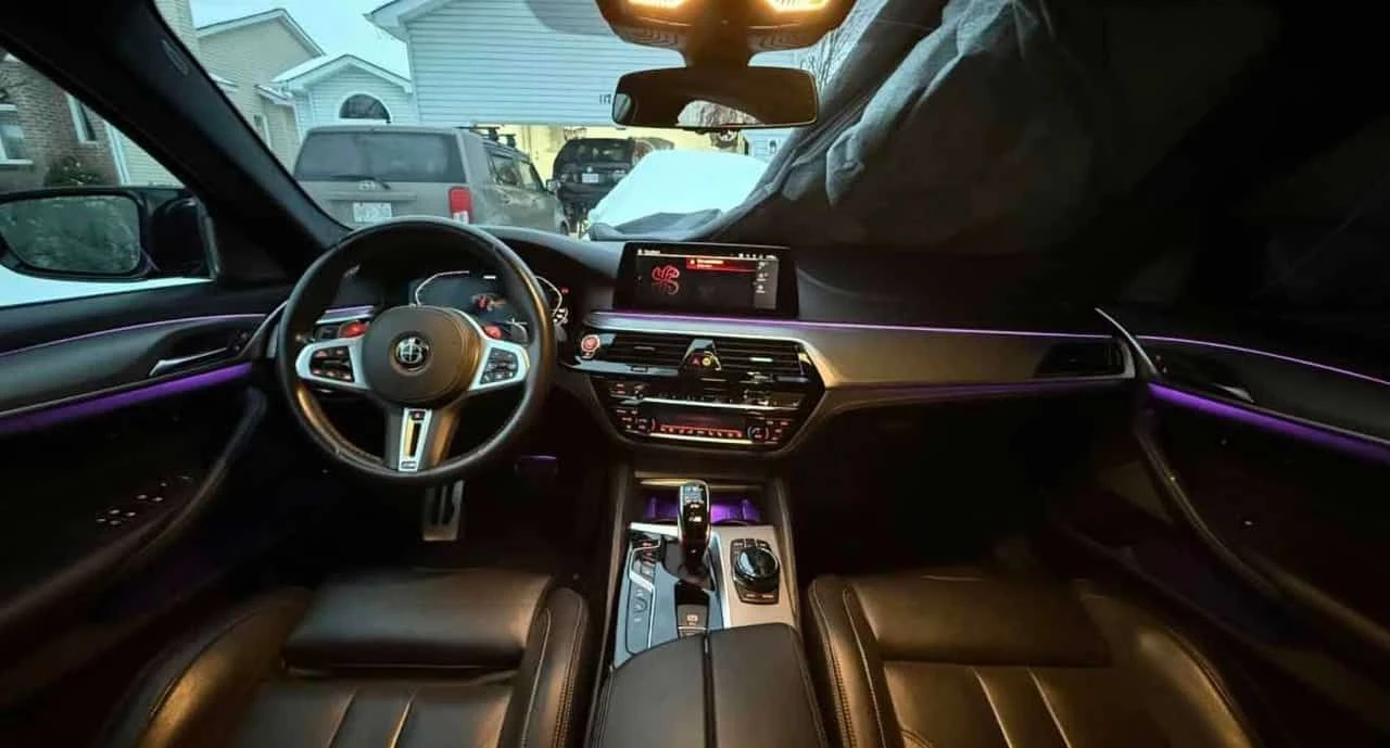 BMW M5 | CARBON| | DISTRONIC| H/K| ПОДГРЕВИ| ОБДУХ| МАСАЖ, снимка 8 - Автомобили и джипове - 53819508