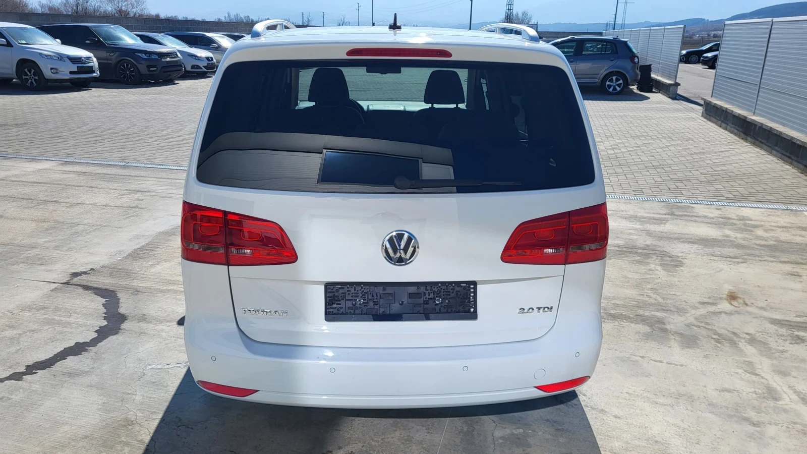 VW Touran 2.0TDI-140 HIGH LINE * ITALY , снимка 4 - Автомобили и джипове - 53824051