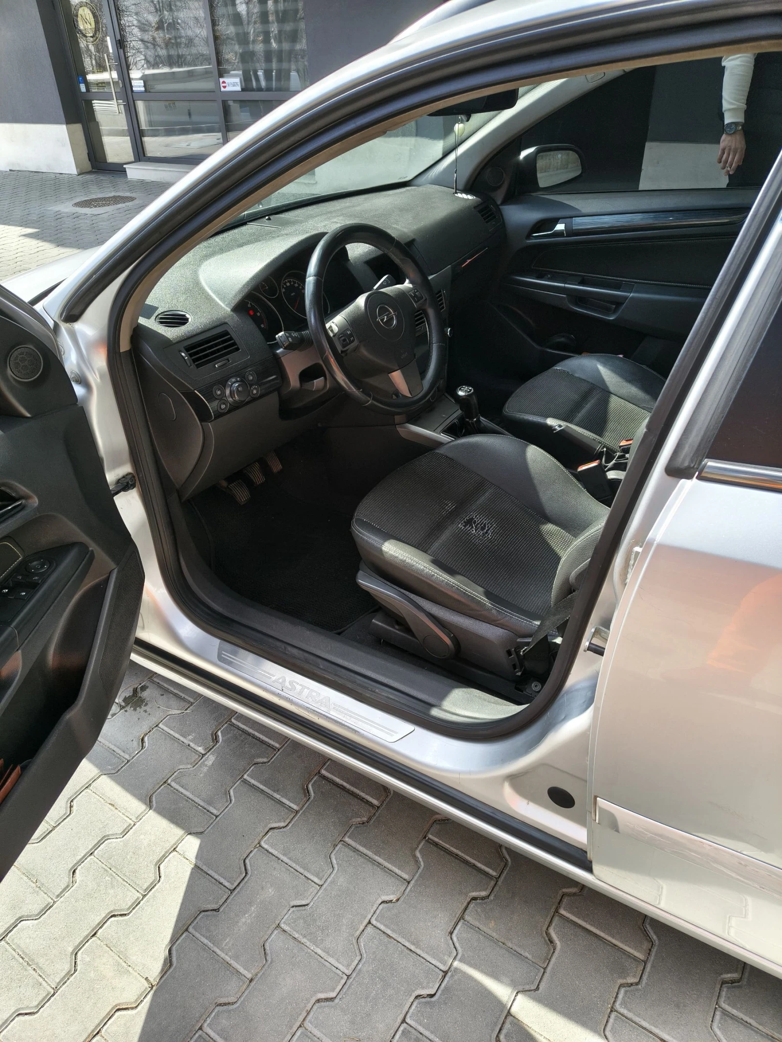 Opel Astra 1.7 CDTI ISUZU 101HP COSMO, снимка 8 - Автомобили и джипове - 53900025