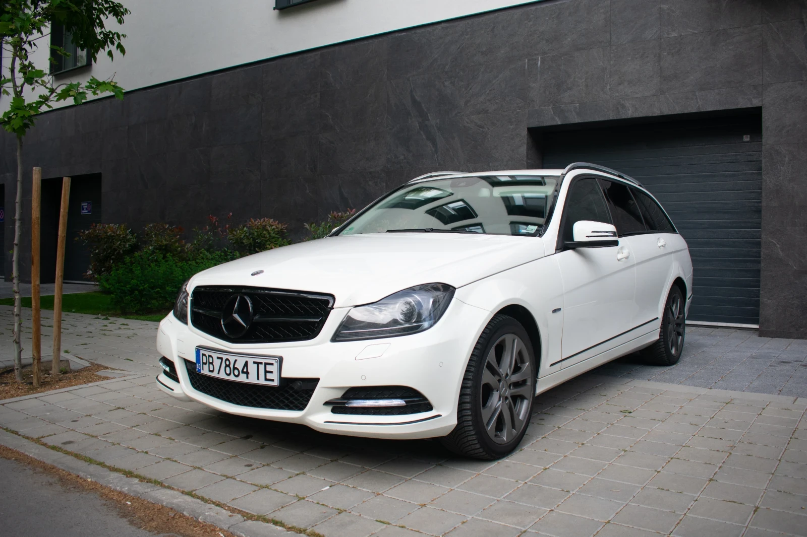 Mercedes-Benz C 250 Cdi, снимка 6 - Автомобили и джипове - 54014172
