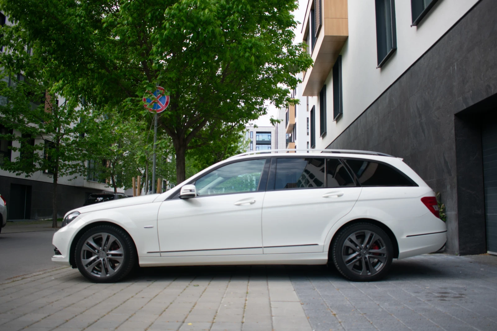 Mercedes-Benz C 250 Cdi, снимка 5 - Автомобили и джипове - 54014172