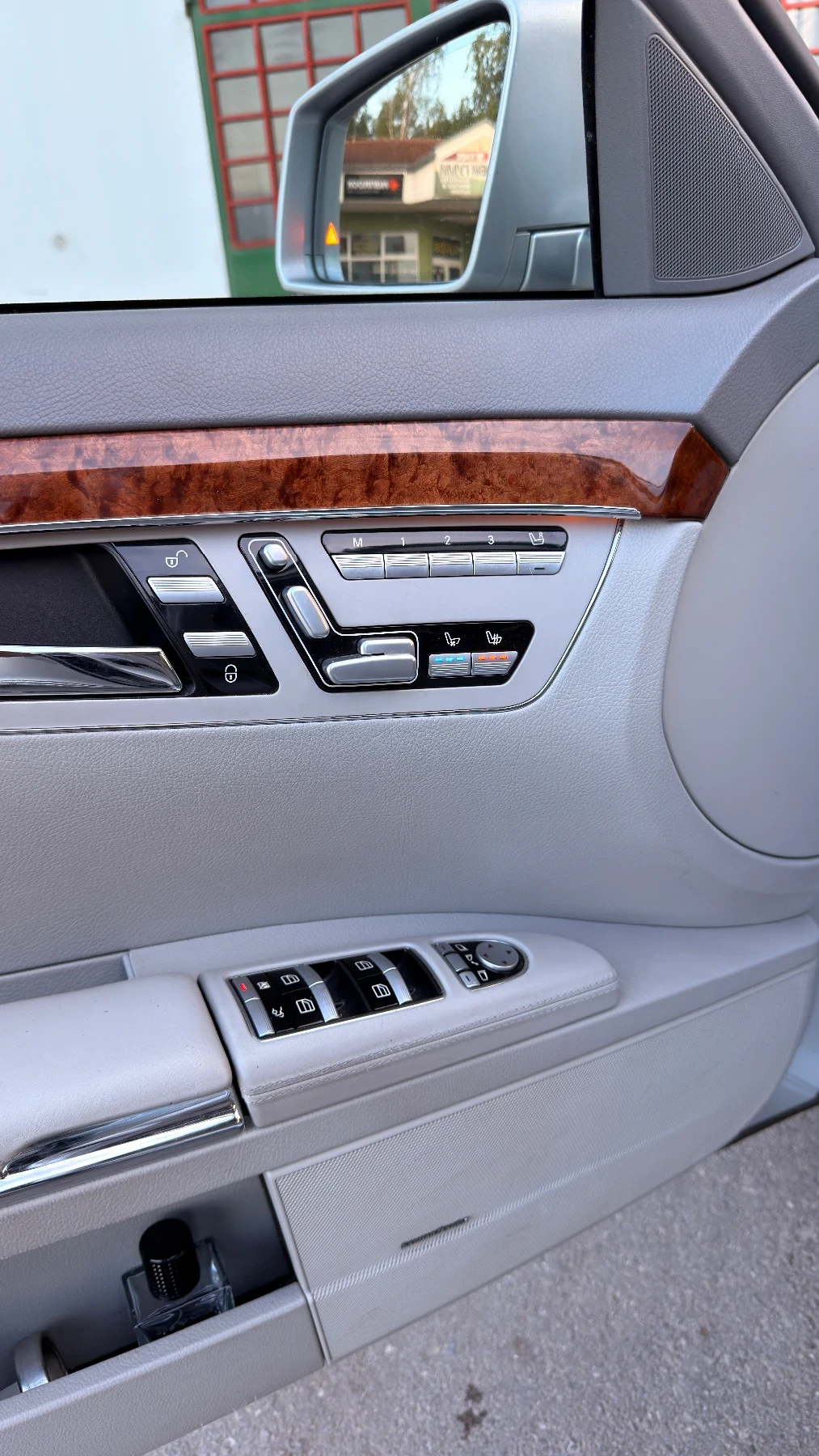 Mercedes-Benz S 500 388 к.с. LPG face масаж, снимка 11 - Автомобили и джипове - 54662999