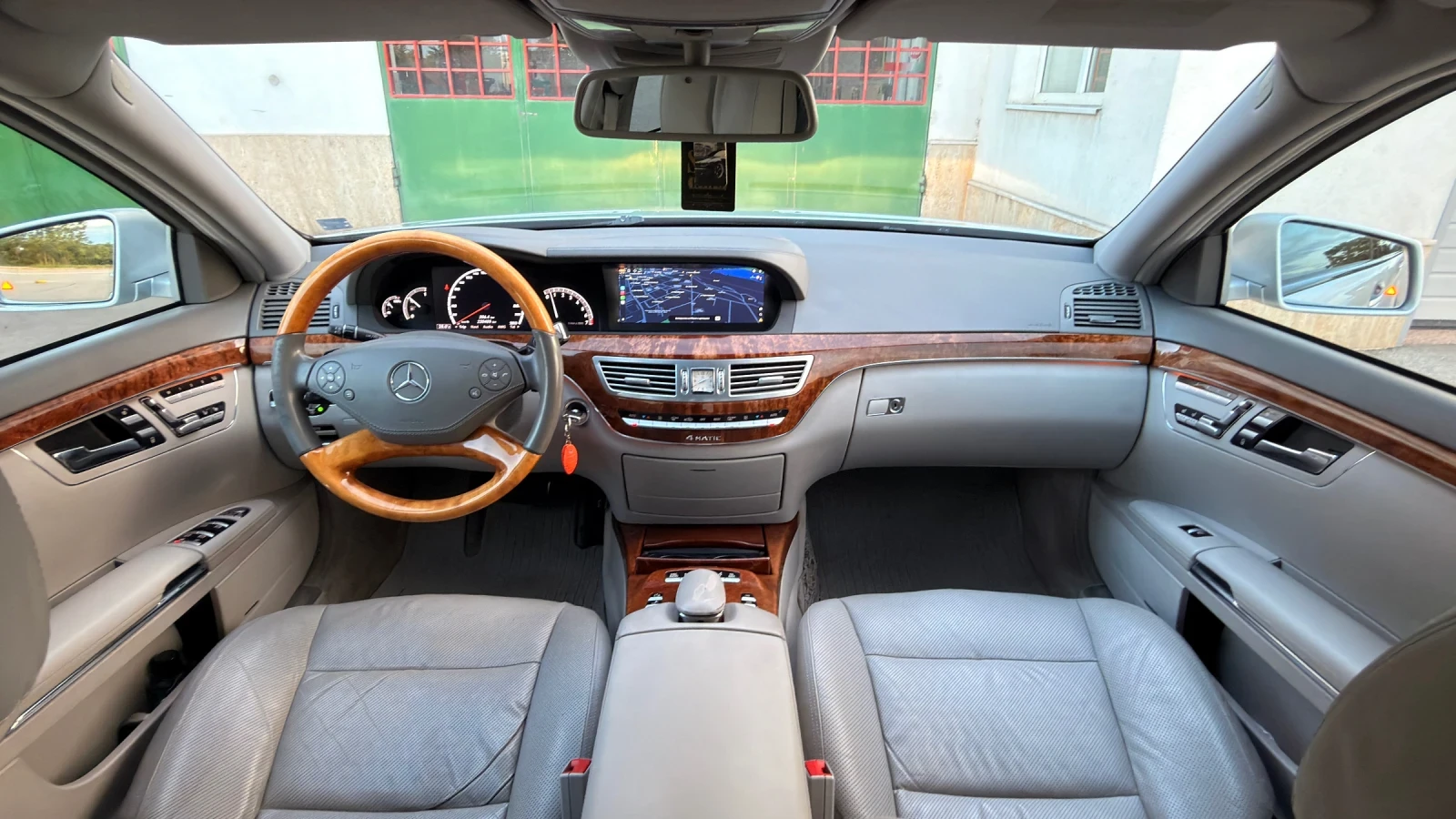 Mercedes-Benz S 500 388 к.с. LPG face масаж, снимка 9 - Автомобили и джипове - 54662999
