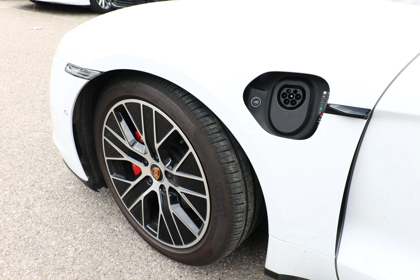Porsche Taycan 4S | Mobile.bg � ����������� 9