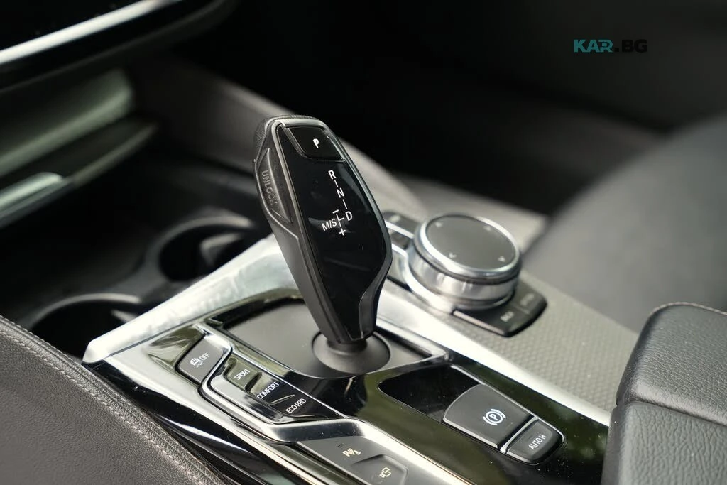 BMW 540 xDrive * M Pack * АвтоКредит * (ЦЕНА ДО БГ), снимка 12 - Автомобили и джипове - 55189462