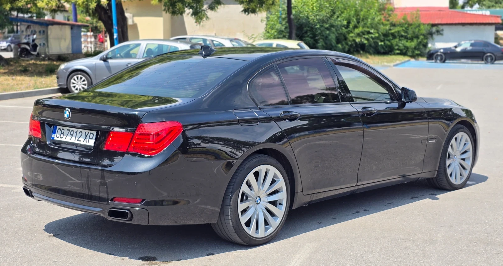 BMW 730, снимка 4 - Автомобили и джипове - 55403278