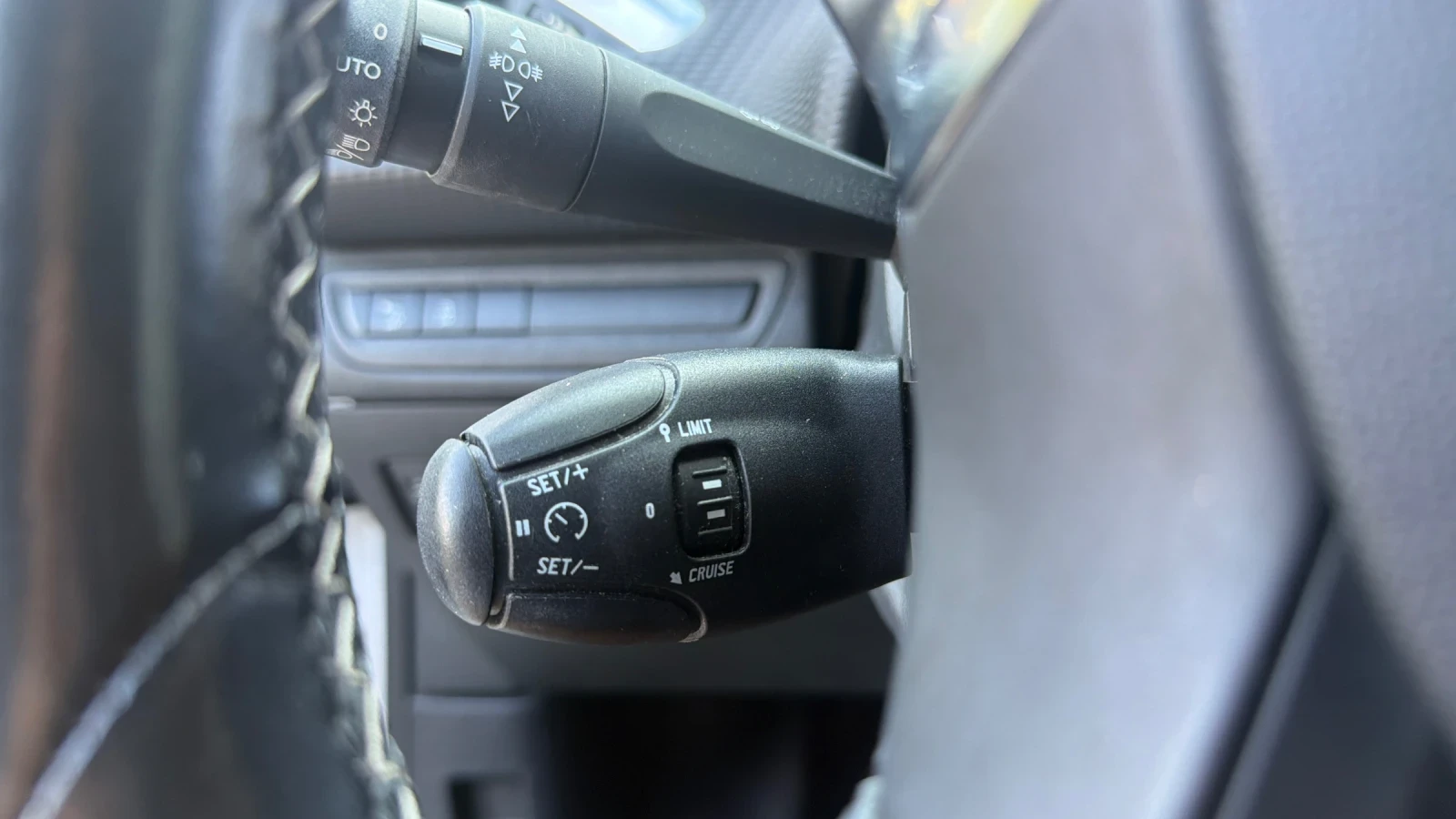 Peugeot 208, снимка 9 - Автомобили и джипове - 55979382