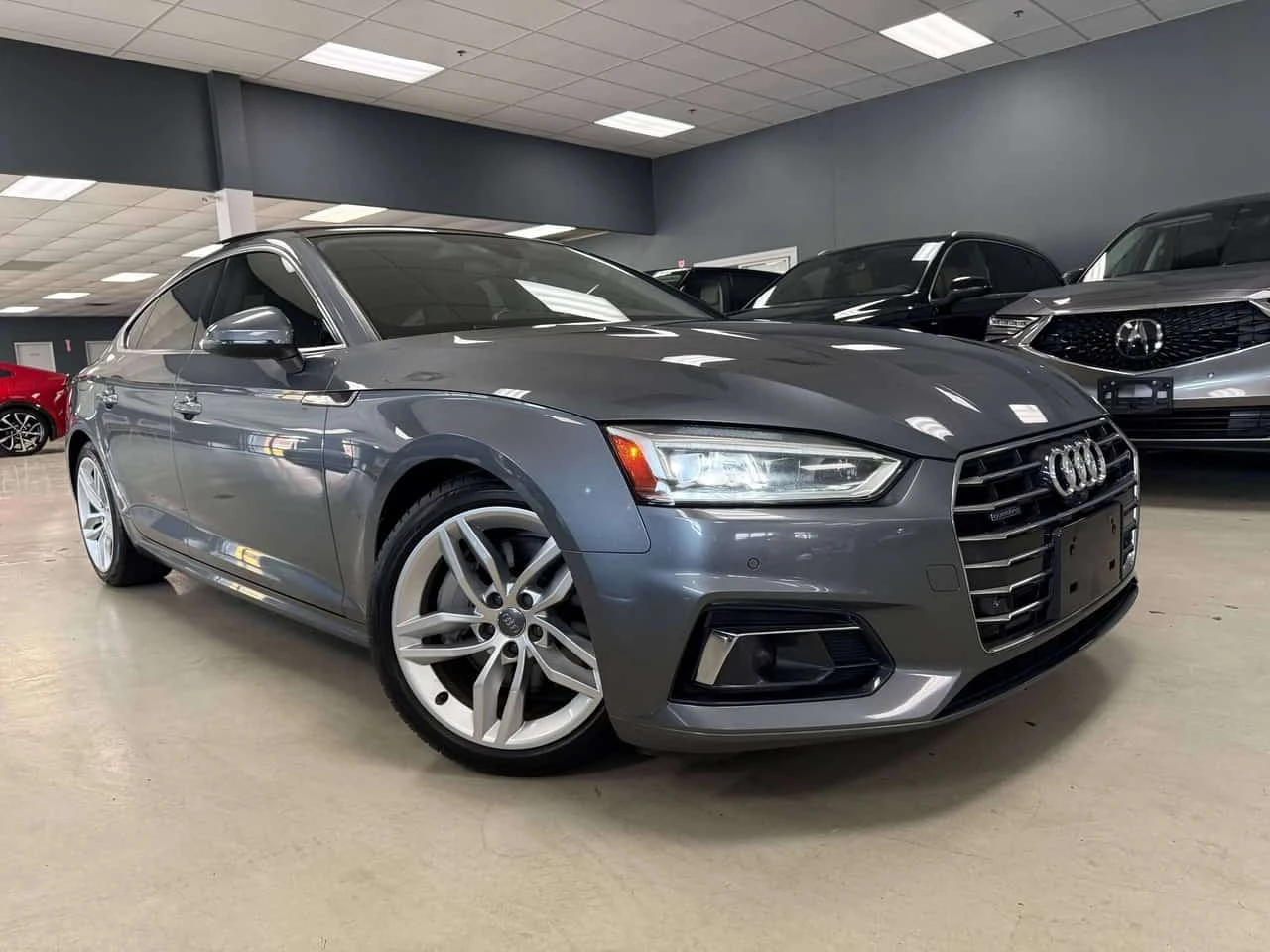 Audi A5 / B&O / FULL DIGITAL / 360 / ДИСТРОНИК, снимка 11 - Автомобили и джипове - 56390690