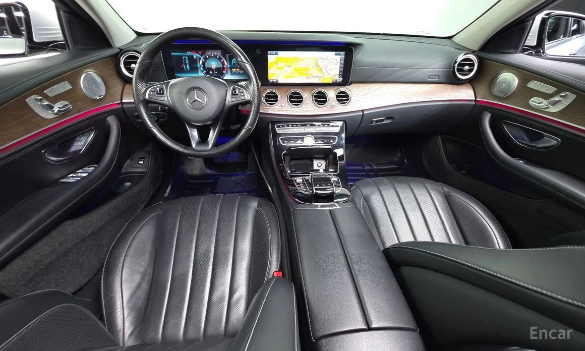 Mercedes-Benz E 300, снимка 7 - Автомобили и джипове - 56505868